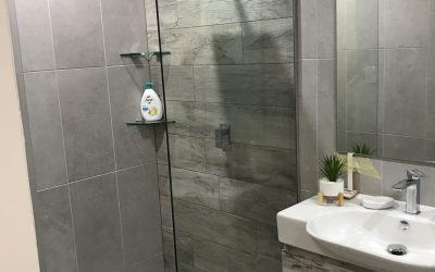Tips and Tricks to Renovate a Small Bathroom